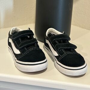 Vans Old Skool Velcro Sneakers ⭐️